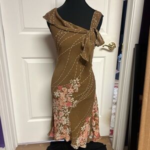 Studio Brown Floral Midi Dress